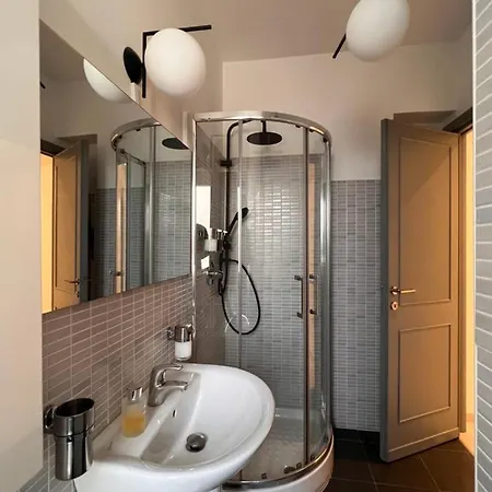 Loft29 Design Near The Vatican Apartment
